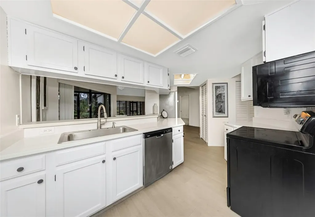 235 Woods Landing Trail Oldsmar FL 34677
