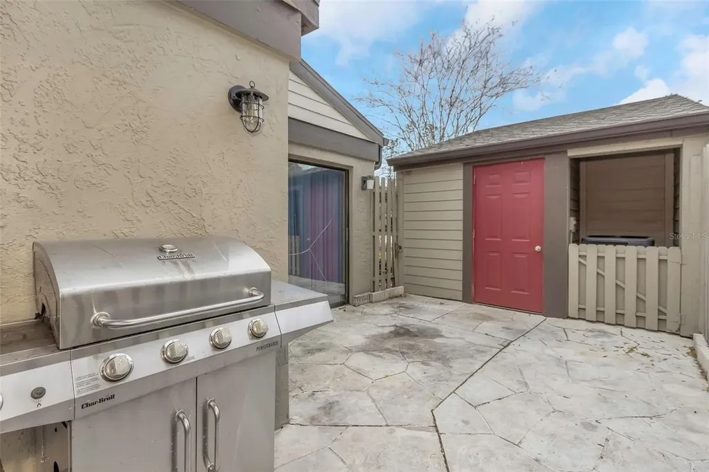235 Woods Landing Trail Oldsmar FL 34677