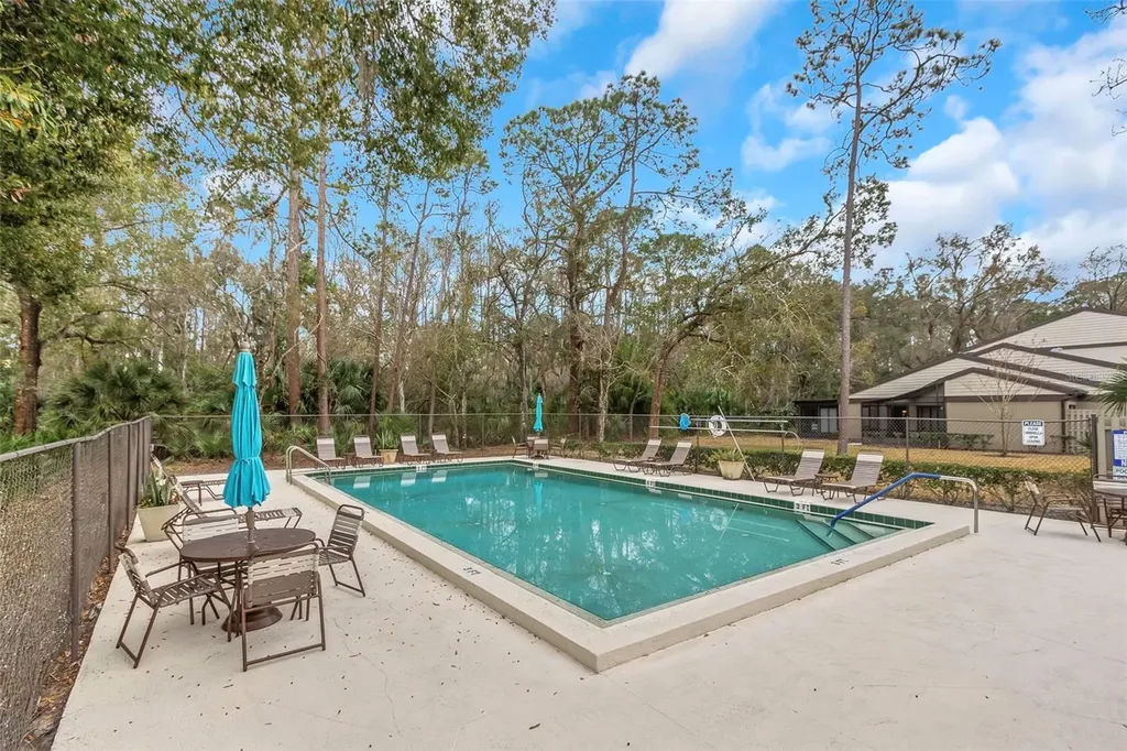 235 Woods Landing Trail Oldsmar FL 34677