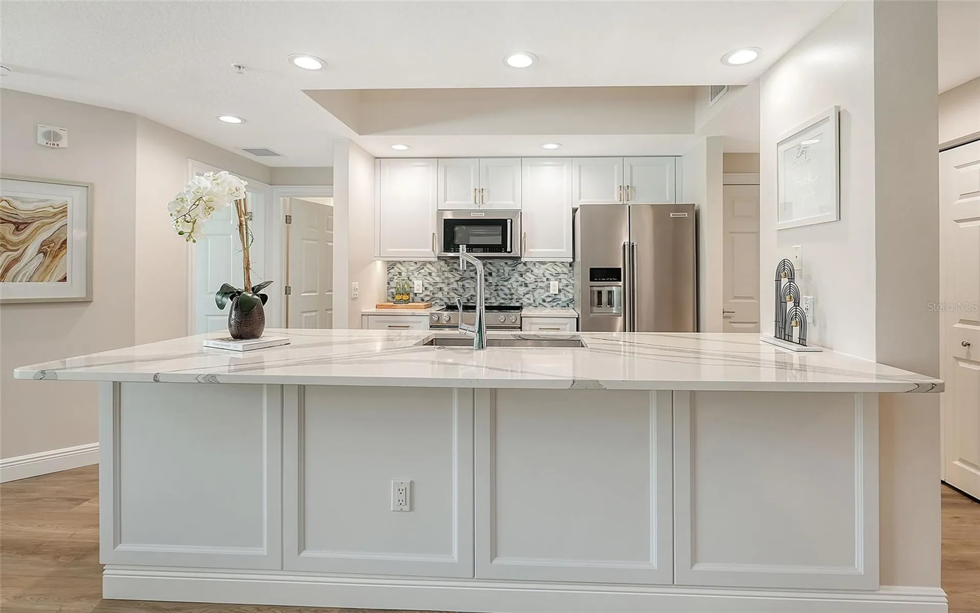 800 N Tamiami Trail Sarasota FL 34236