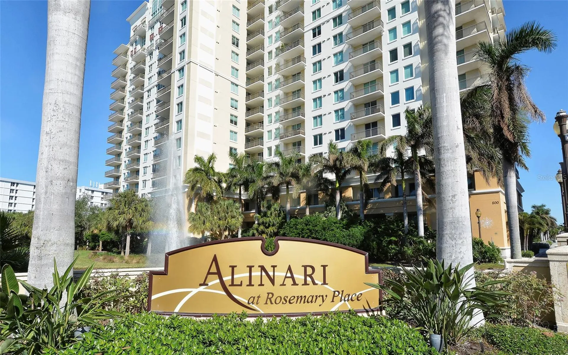 800 N Tamiami Trail Sarasota FL 34236