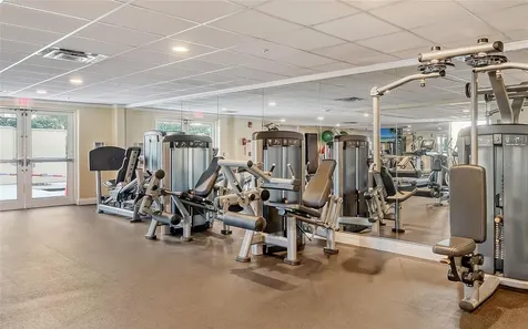 800 N Tamiami Trail Sarasota FL 34236