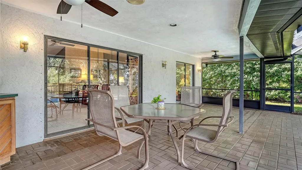 5331 Dominica Circle Sarasota FL 34233