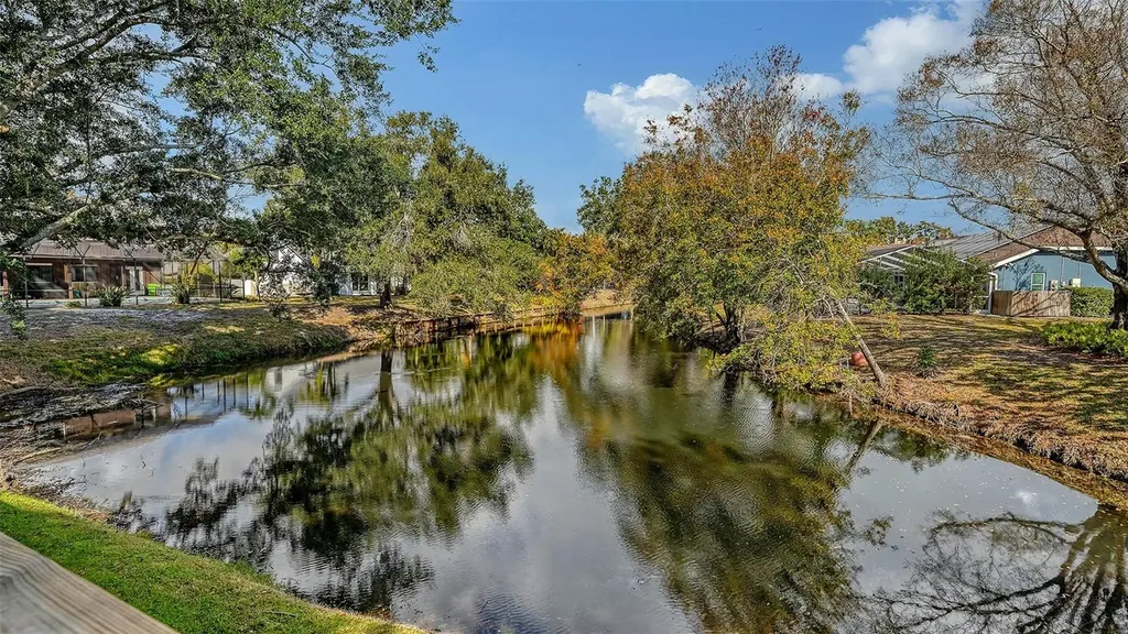 5331 Dominica Circle Sarasota FL 34233
