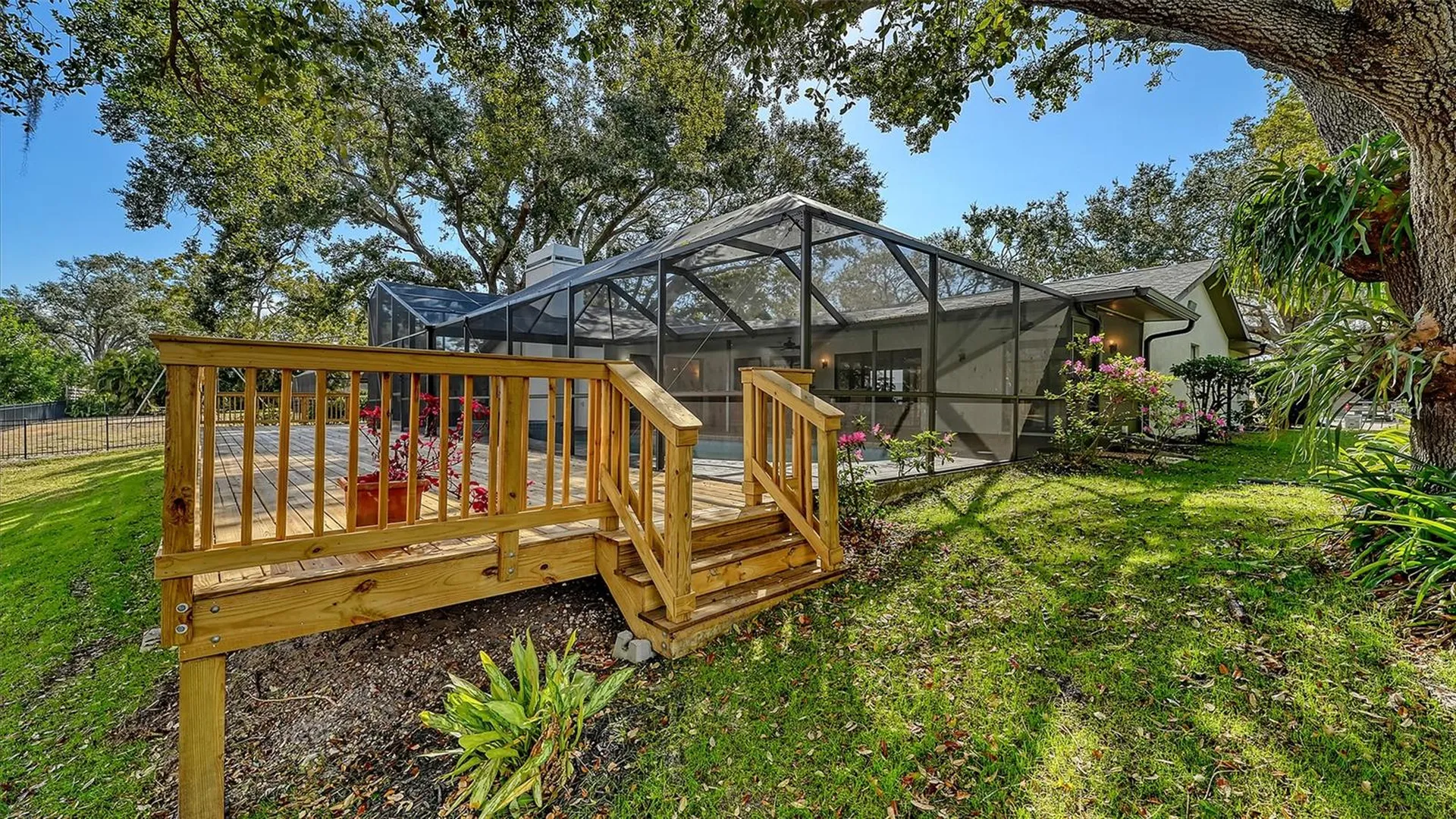 5331 Dominica Circle Sarasota FL 34233