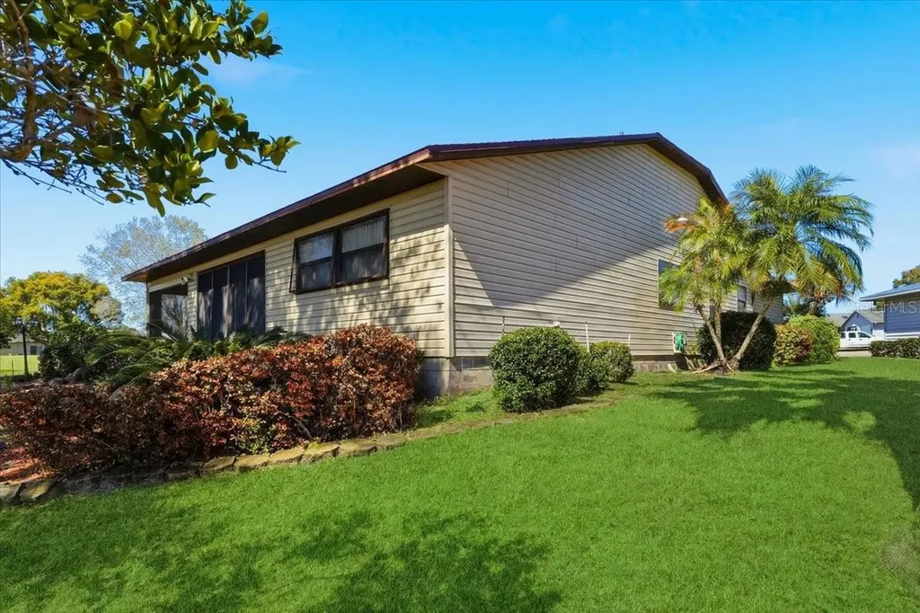 3104 Sand Trap Court Lakeland FL 33810