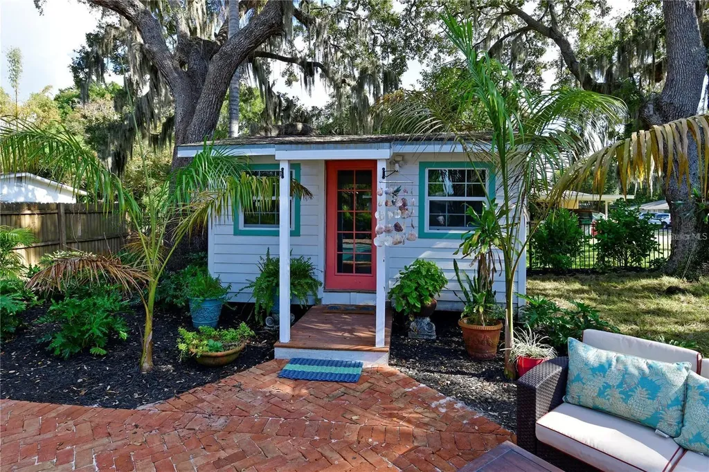 1318 6th Street W Palmetto FL 34221