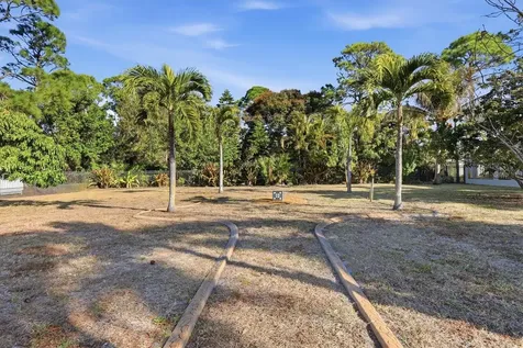 1631 Maria Street Englewood FL 34223