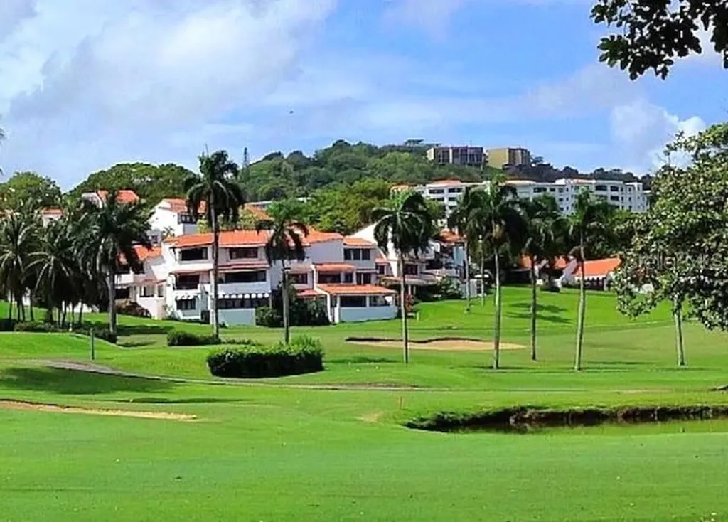 22-01 Cond. Rio Mar Village Rio Grande PR 00745