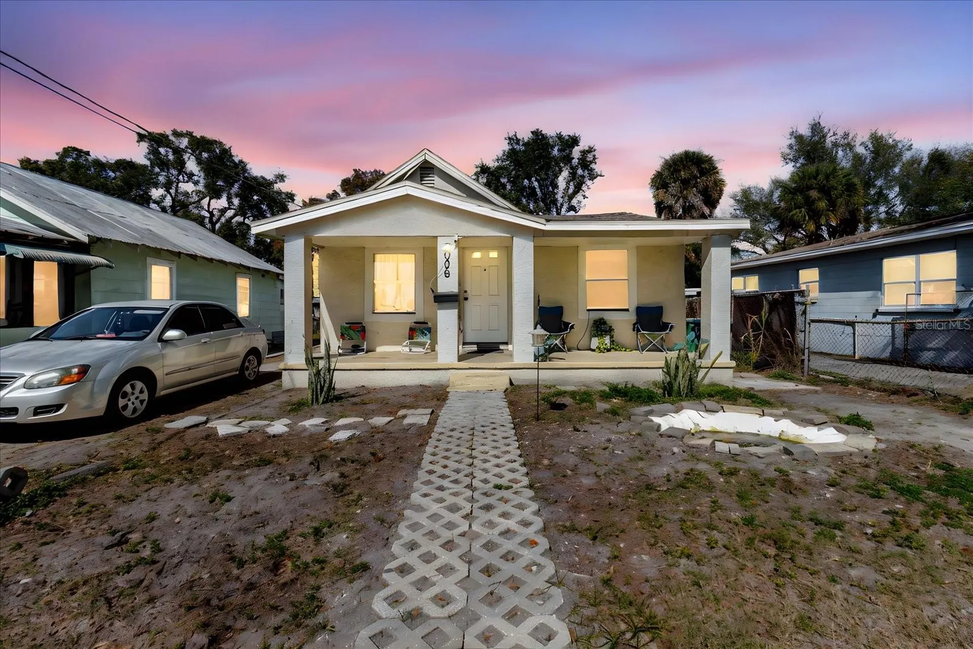 2006 Stuart Street Tampa FL 33605