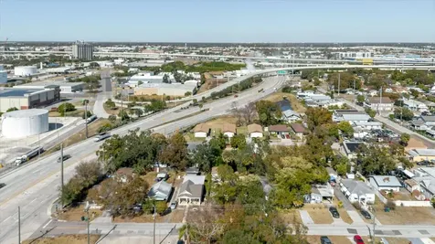2006 Stuart Street Tampa FL 33605