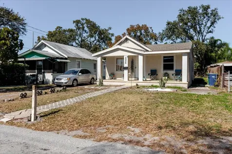 2006 Stuart Street Tampa FL 33605