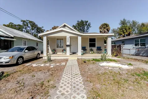 2006 Stuart Street Tampa FL 33605