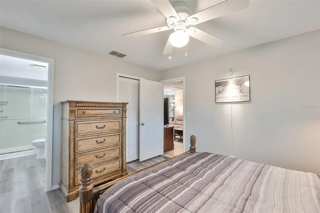 2460 Northside Drive Clearwater FL 33761
