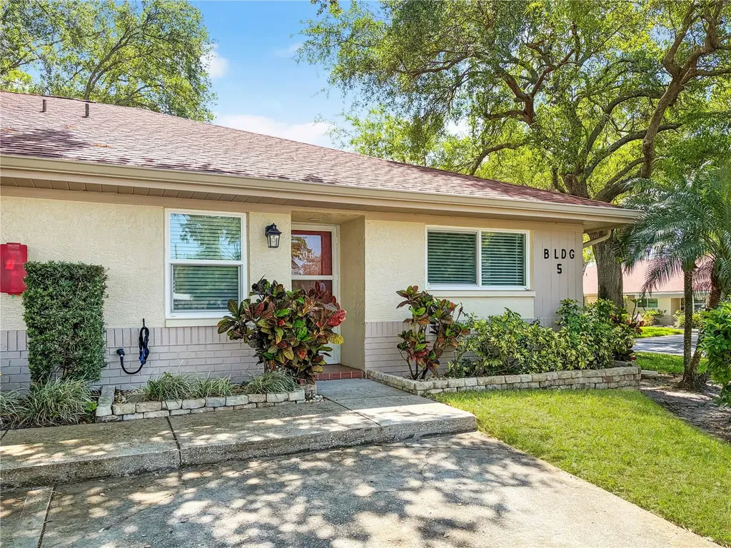 2460 Northside Drive Clearwater FL 33761