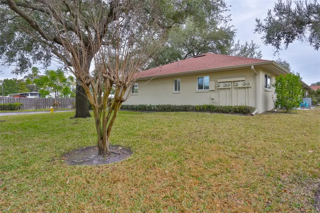 2460 Northside Drive Clearwater FL 33761
