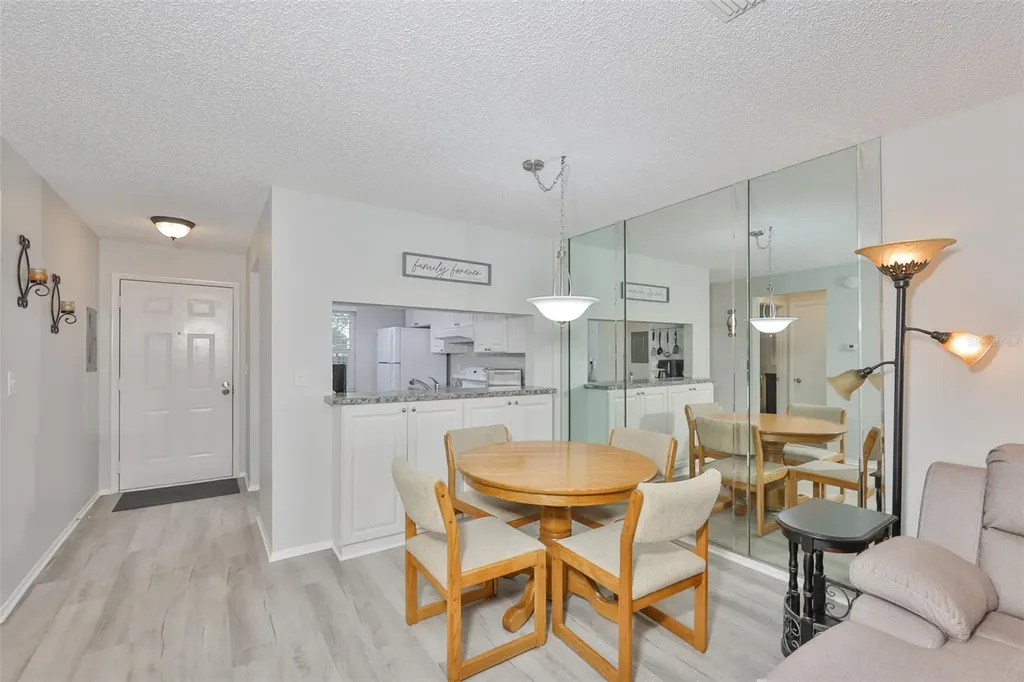 2460 Northside Drive Clearwater FL 33761