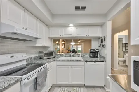 2460 Northside Drive Clearwater FL 33761