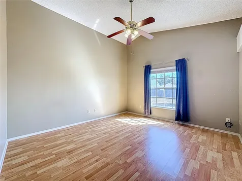 3717 Narroline Drive Orlando FL 32818