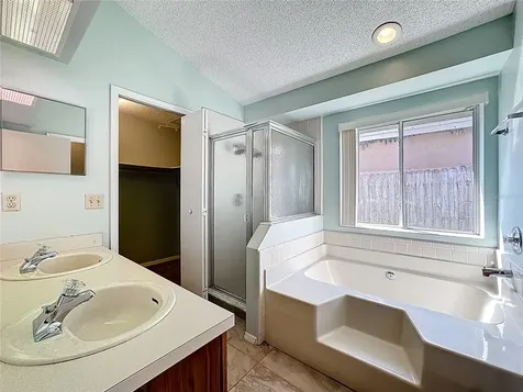3717 Narroline Drive Orlando FL 32818