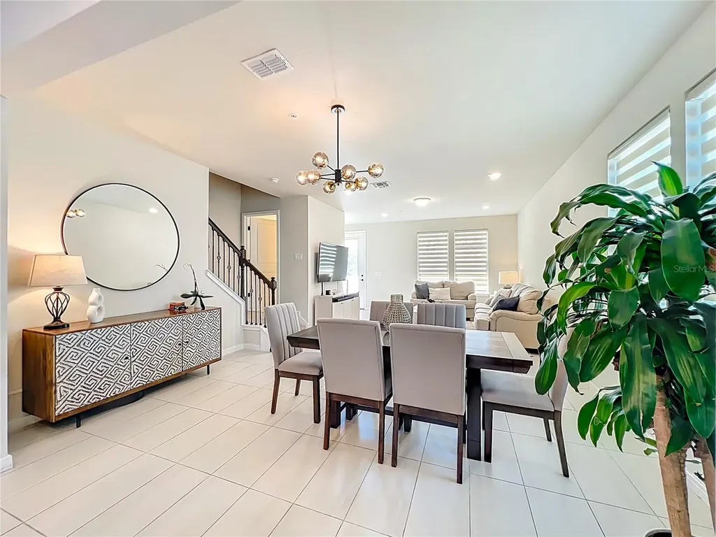10976 Leafshore Loop Orlando FL 32829
