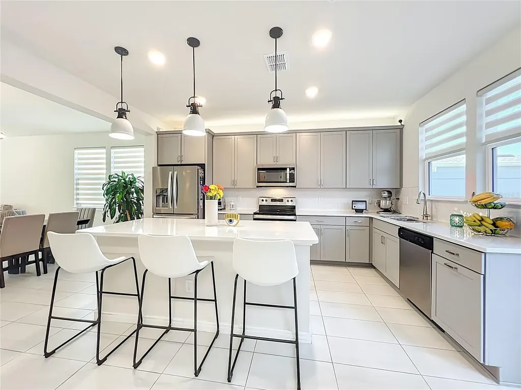 10976 Leafshore Loop Orlando FL 32829