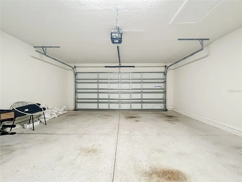 10976 Leafshore Loop Orlando FL 32829
