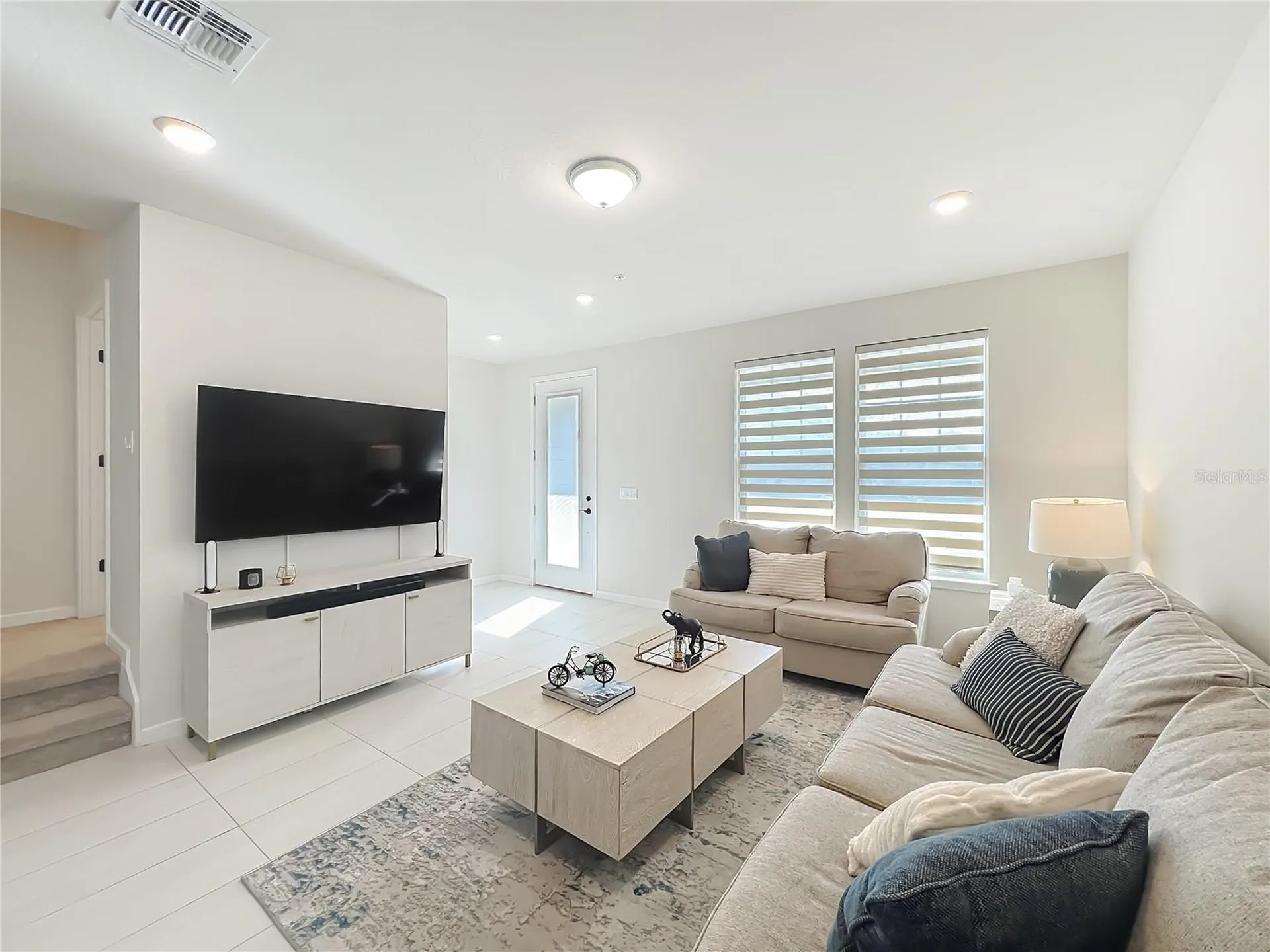 10976 Leafshore Loop Orlando FL 32829