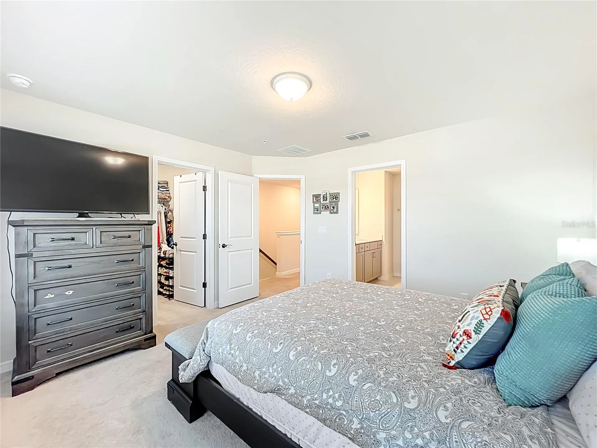 10976 Leafshore Loop Orlando FL 32829