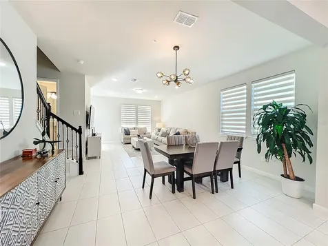 10976 Leafshore Loop Orlando FL 32829