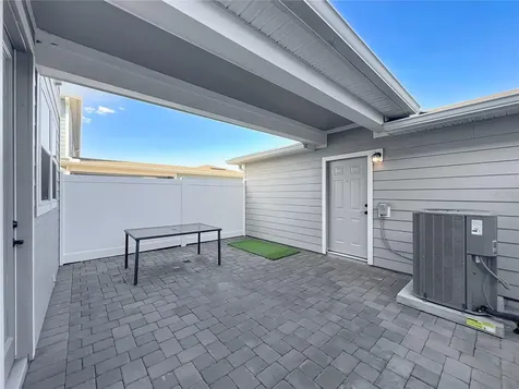 10976 Leafshore Loop Orlando FL 32829