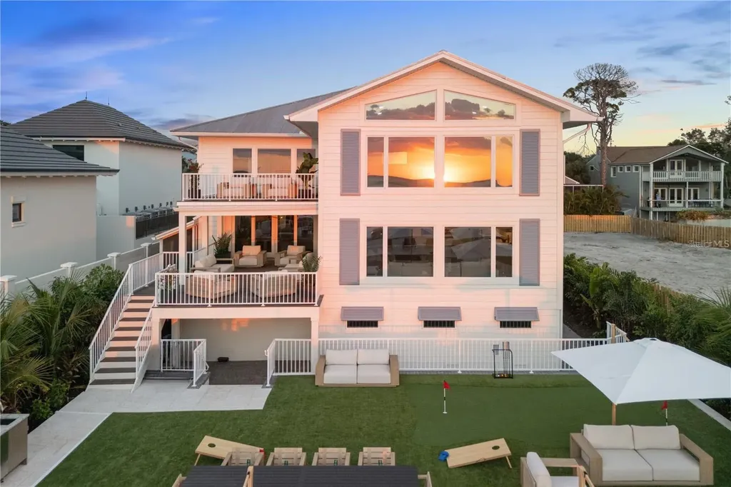 4046 Higel Avenue Sarasota FL 34242