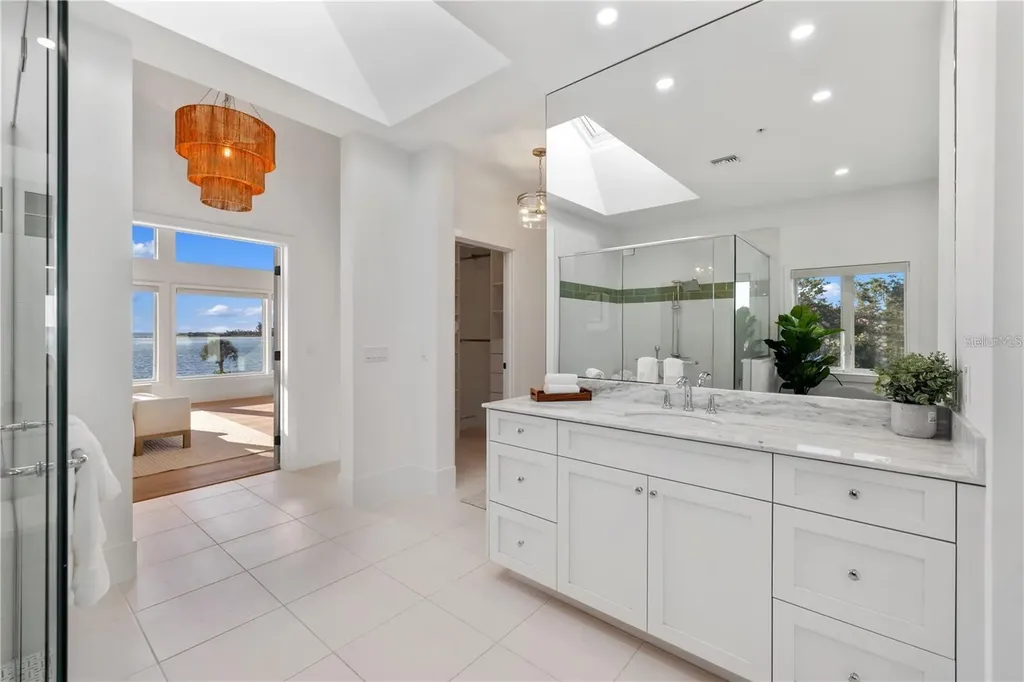 4046 Higel Avenue Sarasota FL 34242