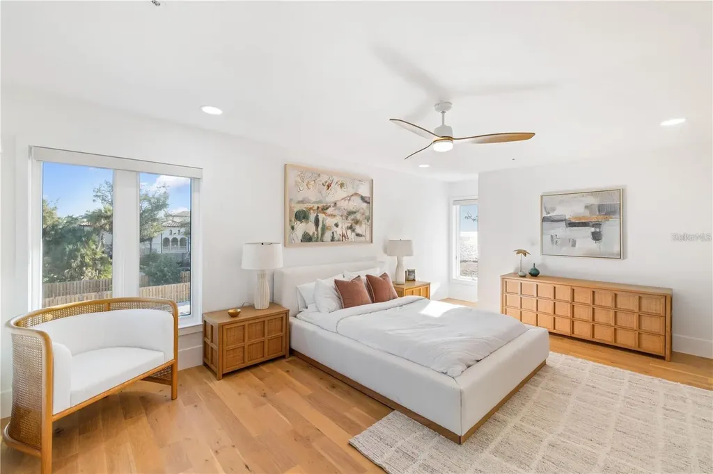 4046 Higel Avenue Sarasota FL 34242