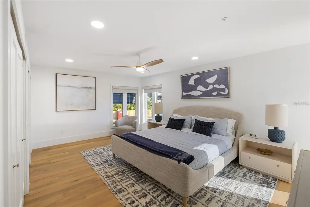 4046 Higel Avenue Sarasota FL 34242