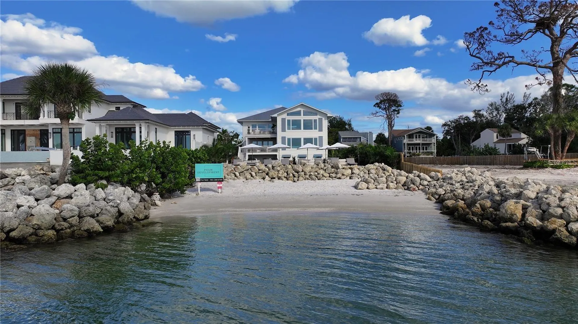 4046 Higel Avenue Sarasota FL 34242