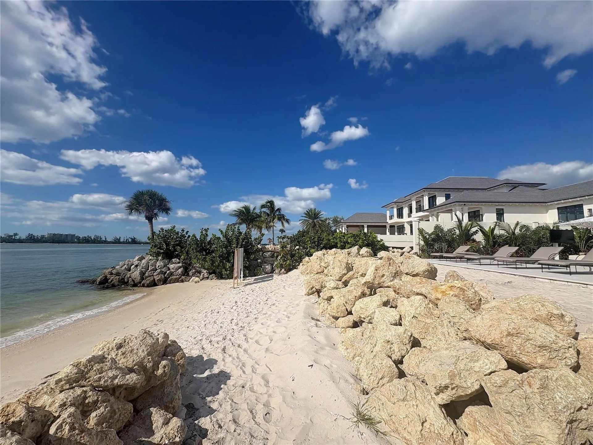 4046 Higel Avenue Sarasota FL 34242