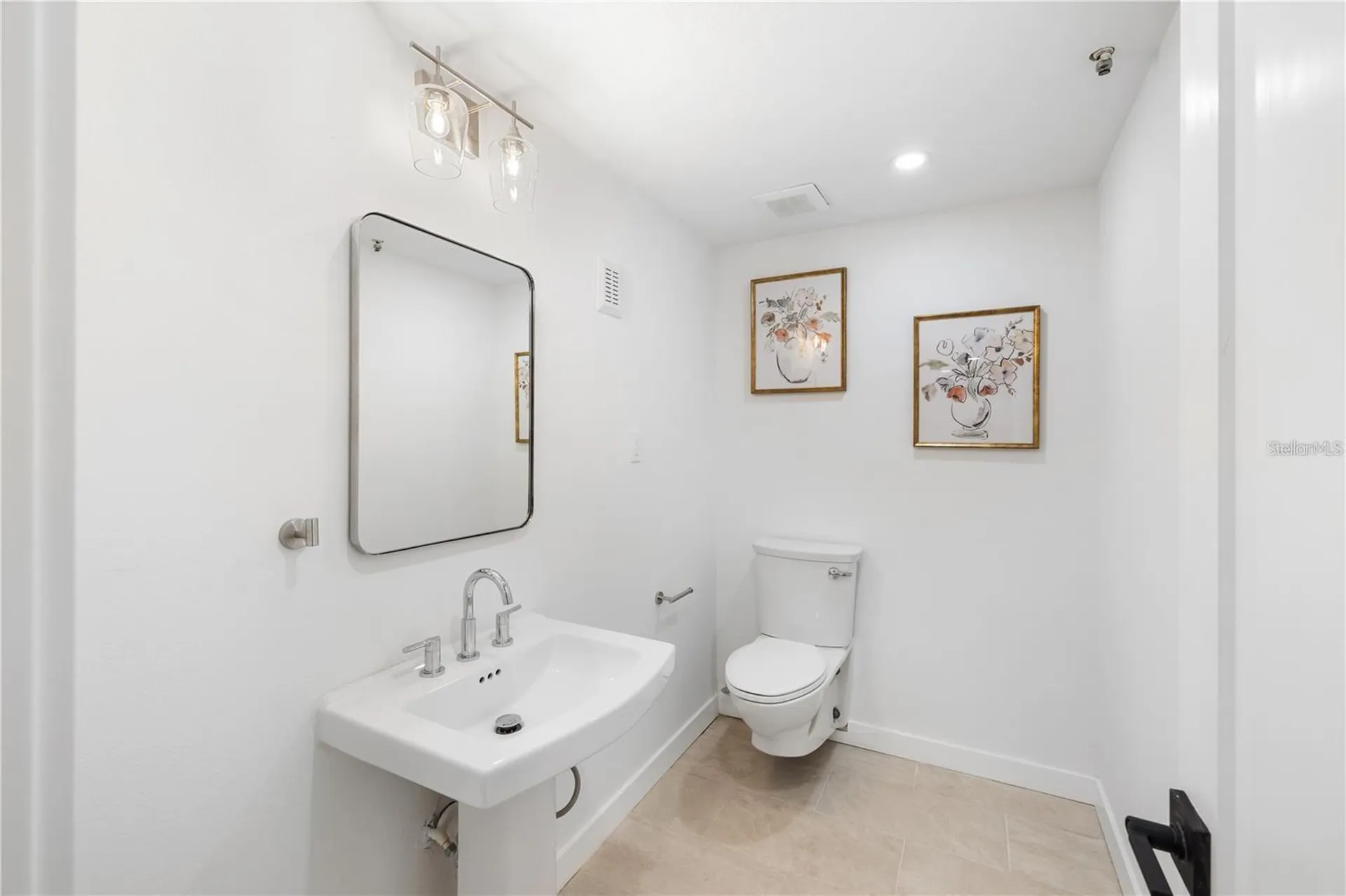 4046 Higel Avenue Sarasota FL 34242