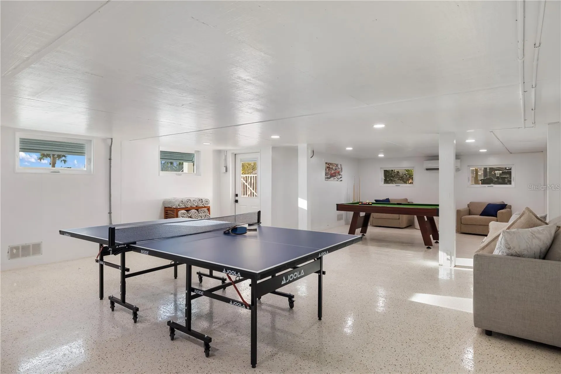 4046 Higel Avenue Sarasota FL 34242