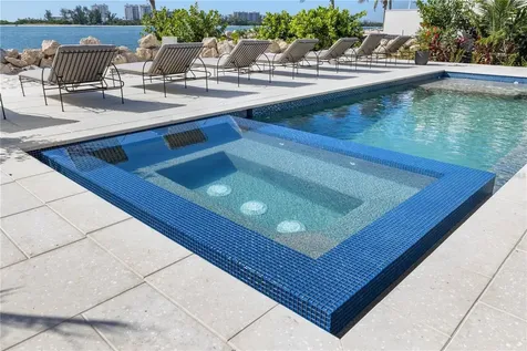 4046 Higel Avenue Sarasota FL 34242