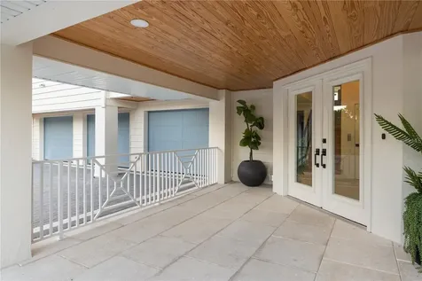 4046 Higel Avenue Sarasota FL 34242
