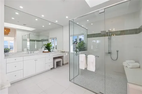 4046 Higel Avenue Sarasota FL 34242