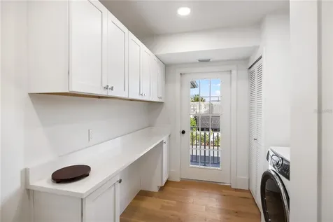 4046 Higel Avenue Sarasota FL 34242
