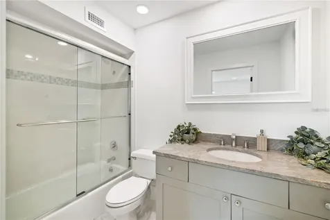 4046 Higel Avenue Sarasota FL 34242