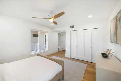 4046 Higel Avenue Sarasota FL 34242