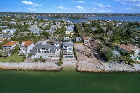4046 Higel Avenue Sarasota FL 34242