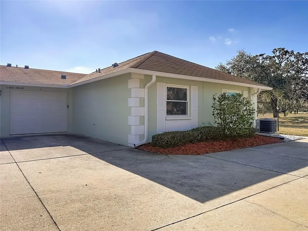 11431 Dollar Lake Drive Port Richey FL 34668