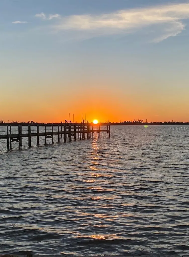 175 W Bay Street Englewood FL 34223