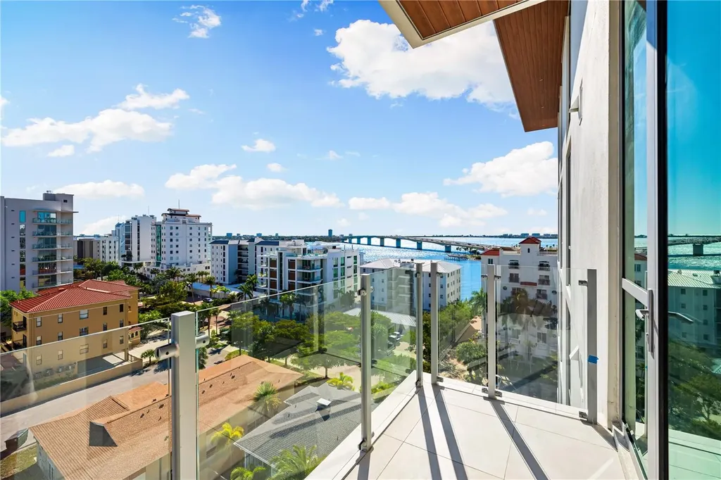 111 Golden Gate Sarasota FL 34236