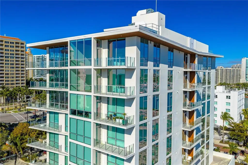 111 Golden Gate Sarasota FL 34236